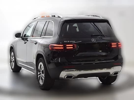 Mercedes-Benz GLB GLB 250 SUV 2026 — side view
