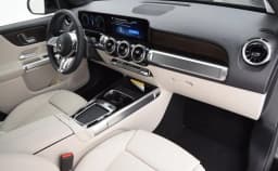 Mercedes-Benz GLB GLB 250 SUV 2026 — side view