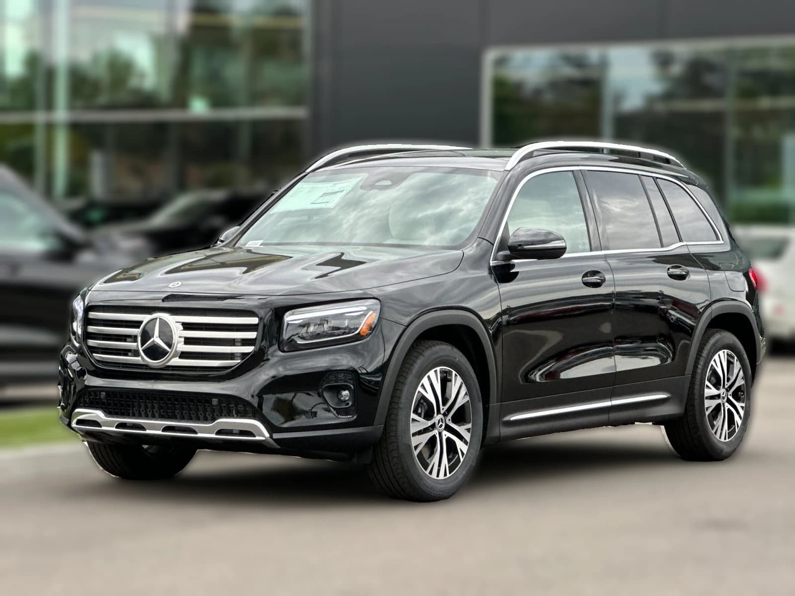 Mercedes-Benz GLB GLB 250 SUV 2026 — side view