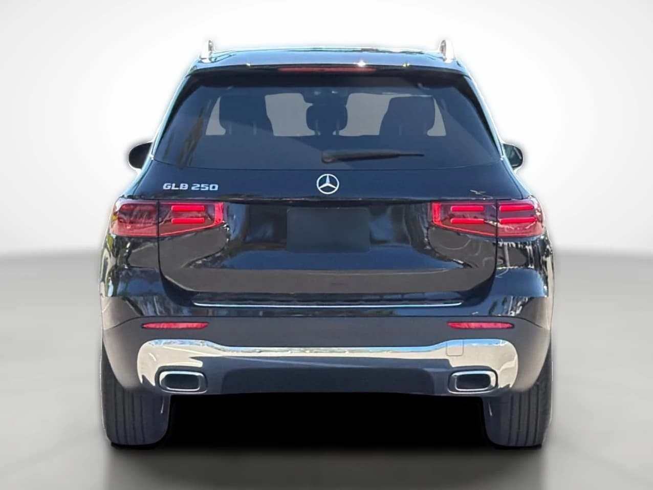 Mercedes-Benz GLB GLB 250 SUV 2026 — side view
