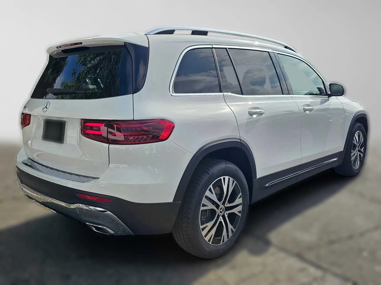Mercedes-Benz GLB GLB 250 SUV 2026 — side view