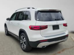 Mercedes-Benz GLB GLB 250 SUV 2026 — side view