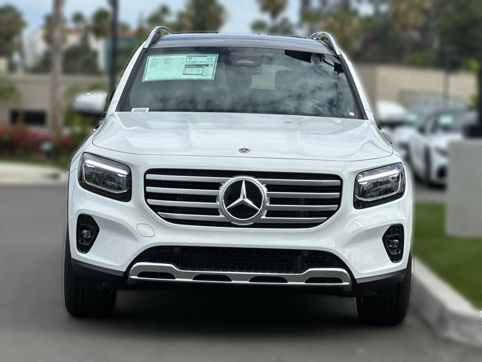 Mercedes-Benz GLB GLB 250 SUV 2026 — side view