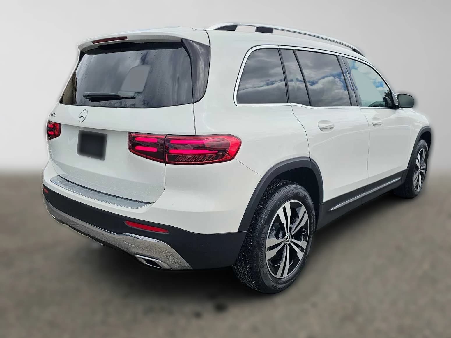 Mercedes-Benz GLB GLB 250 SUV 2026 — side view