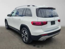 Mercedes-Benz GLB GLB 250 SUV 2026 — side view