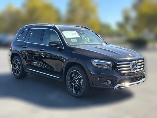 Mercedes-Benz GLB GLB 250 SUV 2026 — side view