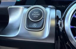 Mercedes-Benz GLB GLB 250 SUV 2026 — side view