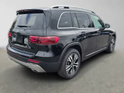 Mercedes-Benz GLB GLB 250 SUV 2026 — side view