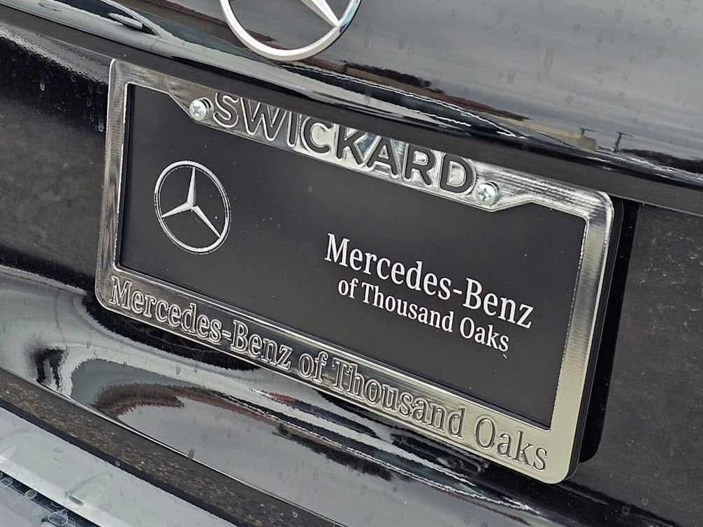 Mercedes-Benz GLB GLB 250 SUV 2026 — side view