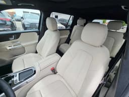 Mercedes-Benz GLB GLB 250 SUV 2026 — side view