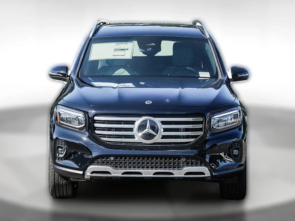 Mercedes-Benz GLB GLB 250 SUV 2026 — side view
