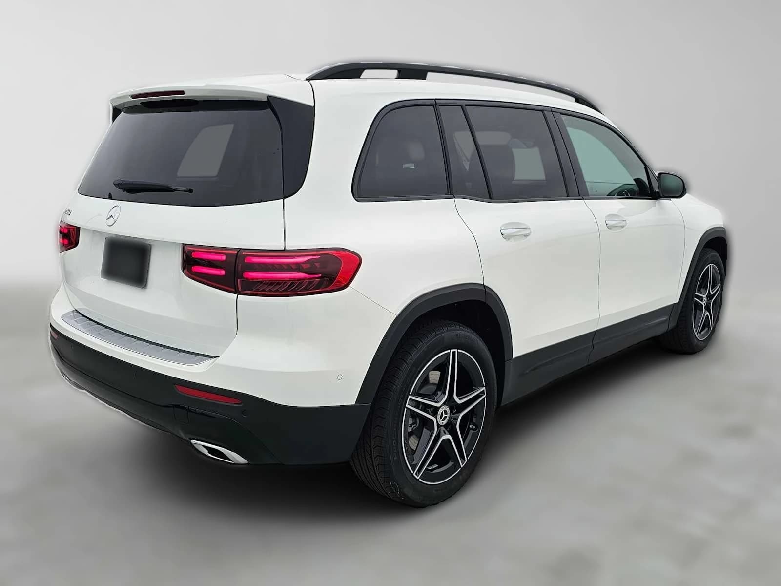 Mercedes-Benz GLB GLB 250 SUV 2026 — side view