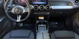 Mercedes-Benz GLB GLB 250 SUV 2026 — side view