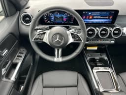 Mercedes-Benz GLB GLB 250 SUV 2026 — side view