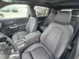 Mercedes-Benz GLB GLB 250 SUV 2026 — side view