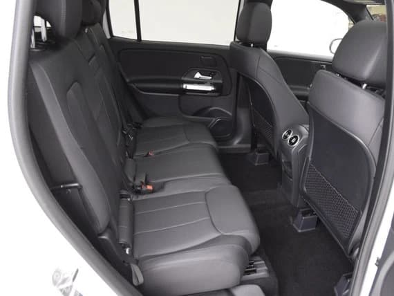 Mercedes-Benz GLB GLB 250 SUV 2026 — side view