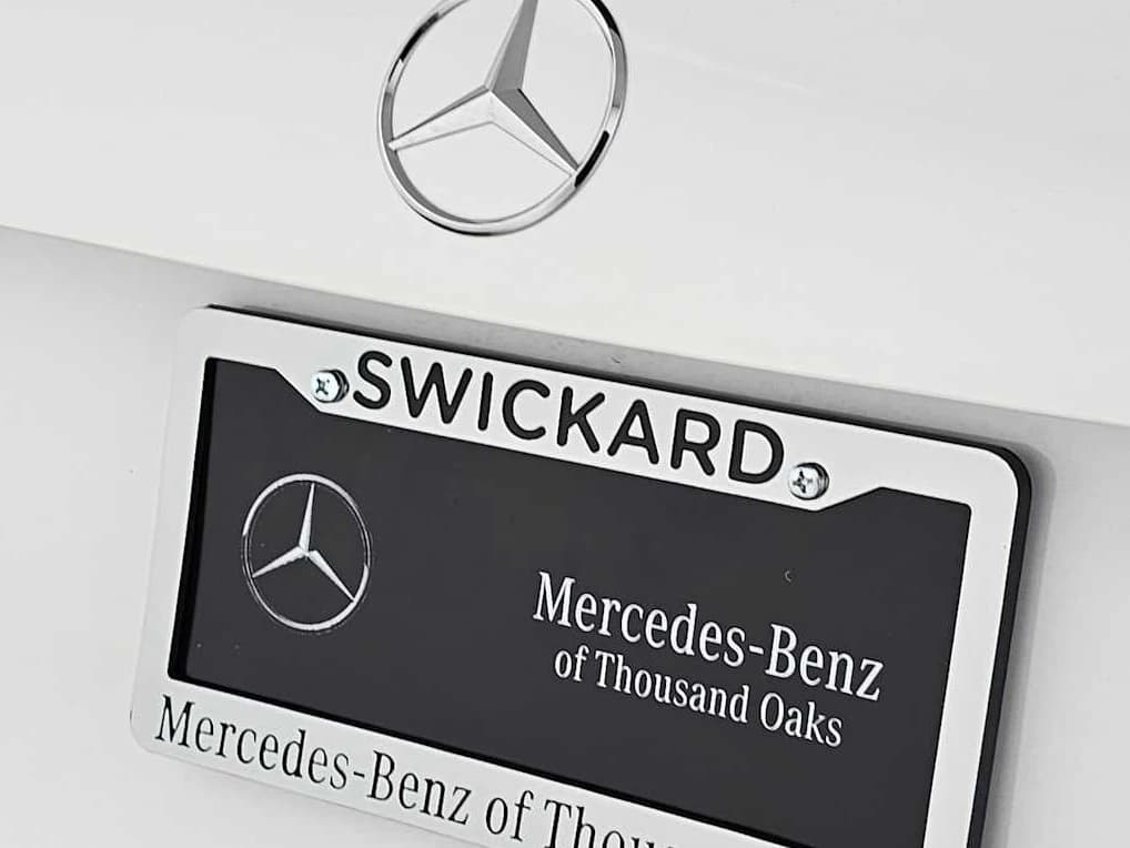 Mercedes-Benz GLB GLB 250 SUV 2026 — side view