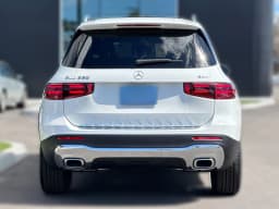 Mercedes-Benz GLB GLB 250 4MATIC SUV 2026 — side view