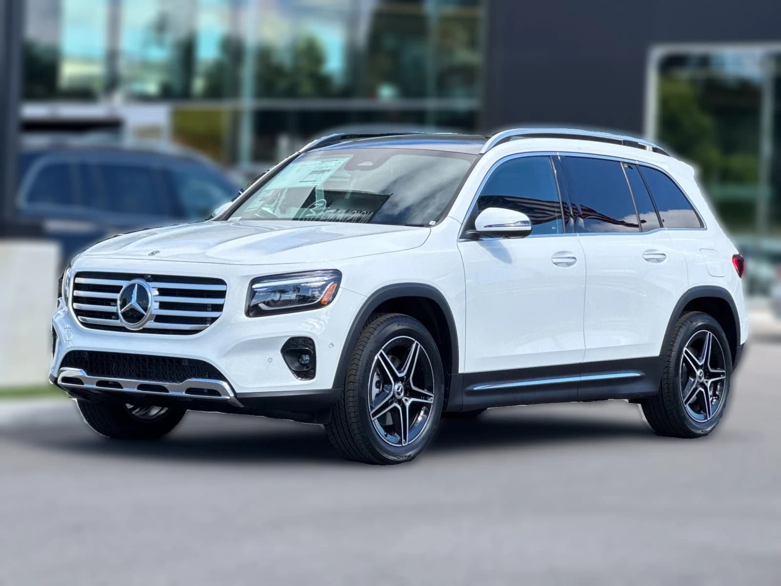 Mercedes-Benz GLB GLB 250 4MATIC SUV 2026 — side view