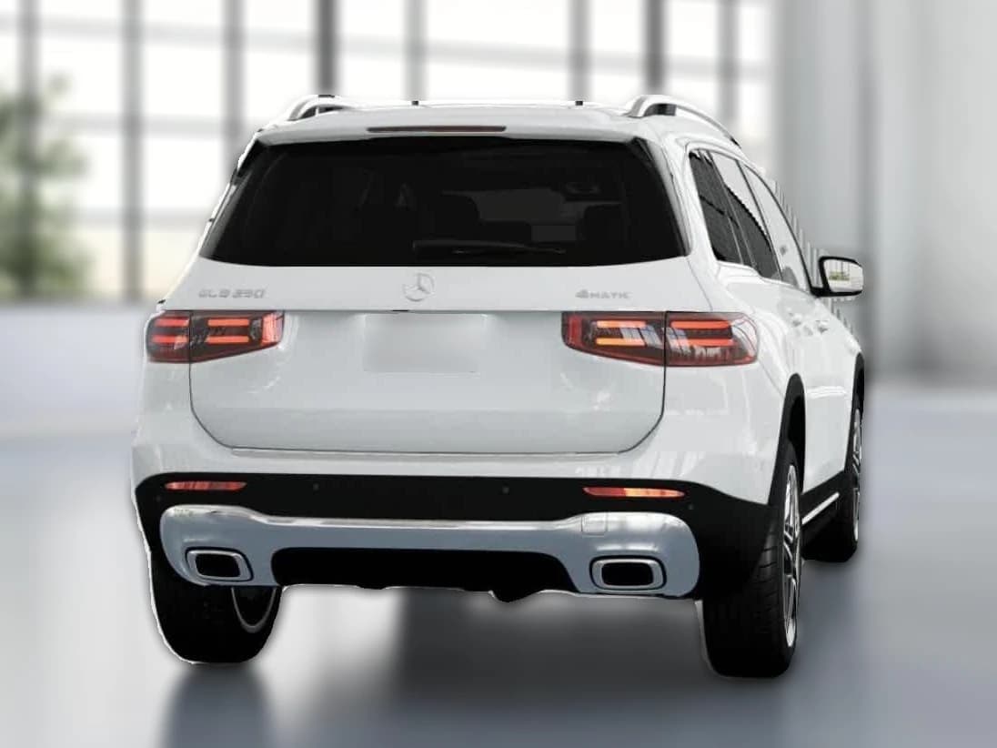 Mercedes-Benz GLB GLB 250 4MATIC SUV 2026 — side view