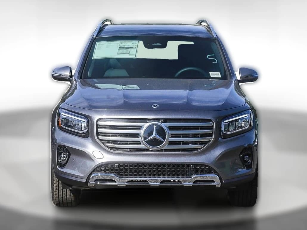 Mercedes-Benz GLB GLB 250 4MATIC SUV 2026 — side view