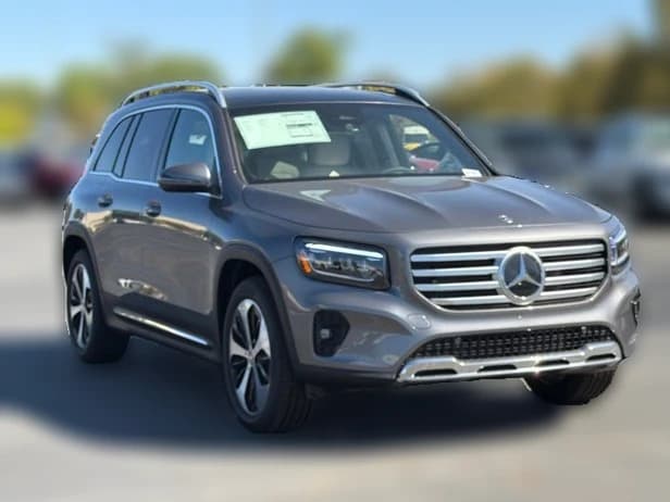 Mercedes-Benz GLB GLB 250 4MATIC SUV 2026 — side view