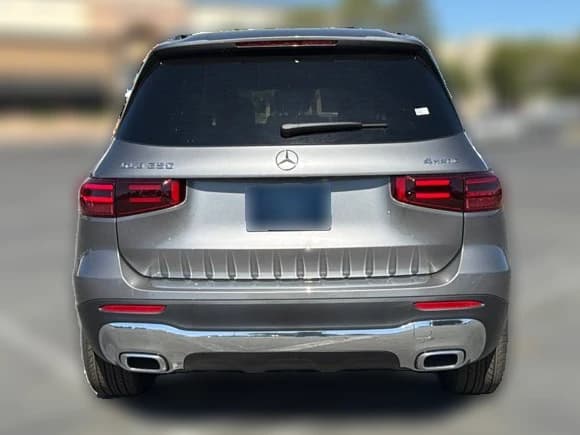 Mercedes-Benz GLB GLB 250 4MATIC SUV 2026 — side view