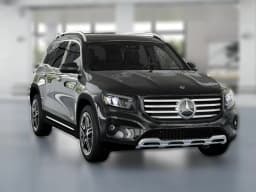 Mercedes-Benz GLB GLB 250 4MATIC SUV 2026 — side view