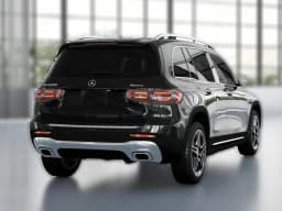Mercedes-Benz GLB GLB 250 4MATIC SUV 2026 — side view
