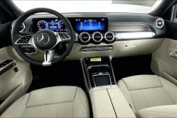 Mercedes-Benz GLB GLB 250 4MATIC SUV 2026 — side view