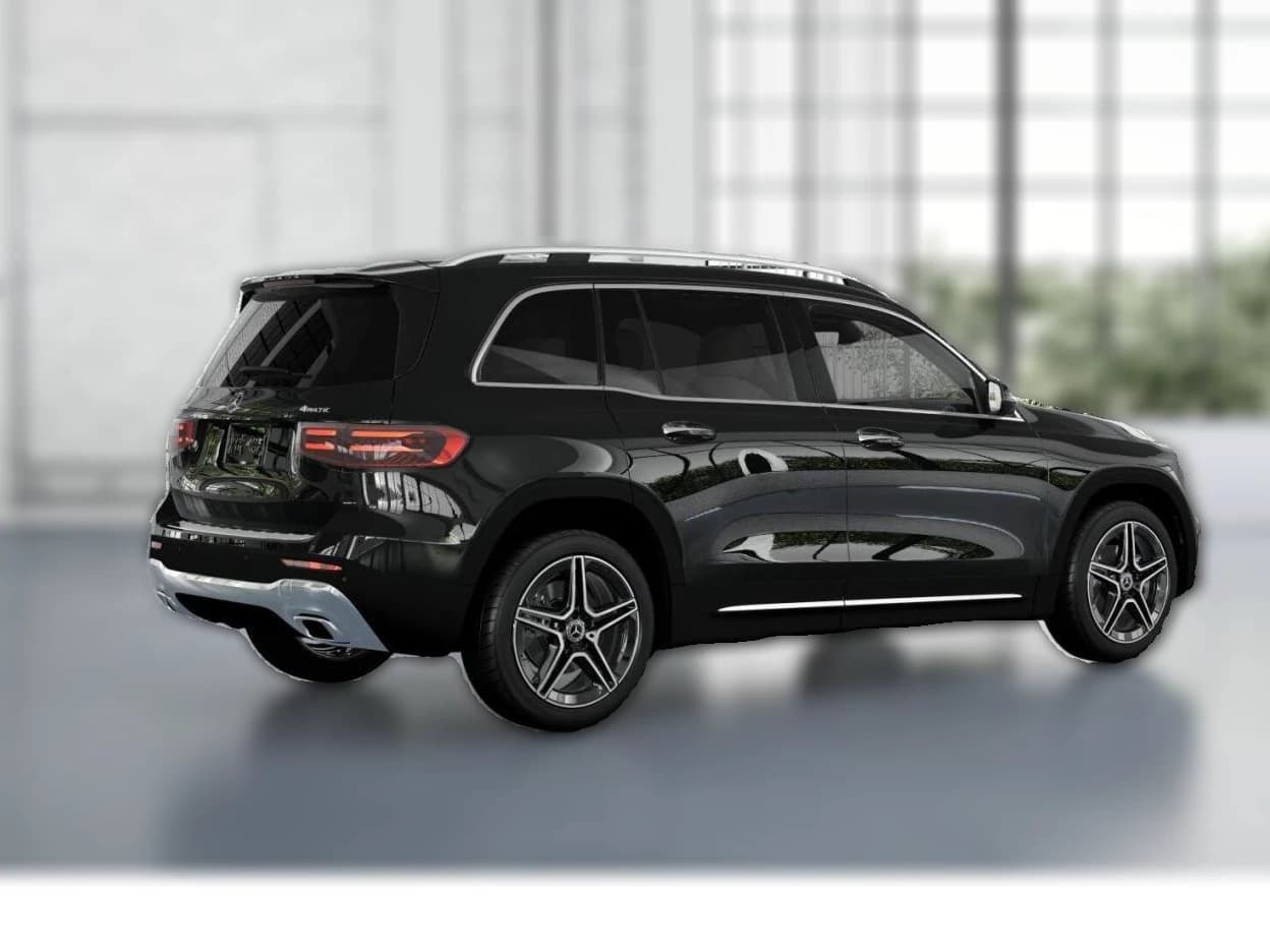 Mercedes-Benz GLB GLB 250 4MATIC SUV 2026 — side view