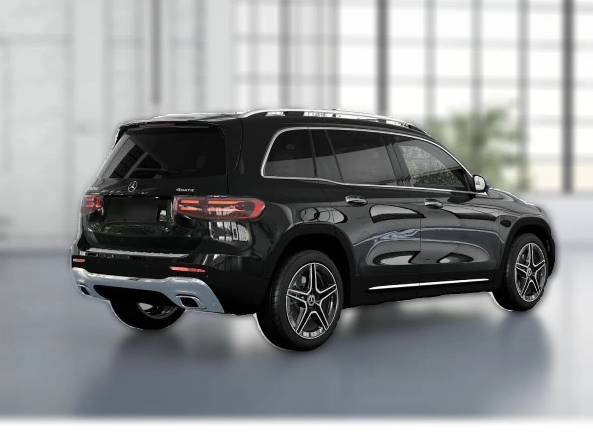 Mercedes-Benz GLB GLB 250 4MATIC SUV 2026 — side view
