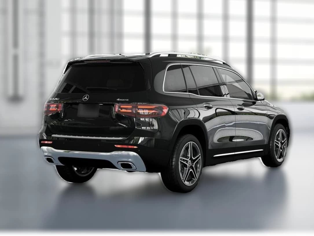 Mercedes-Benz GLB GLB 250 4MATIC SUV 2026 — side view