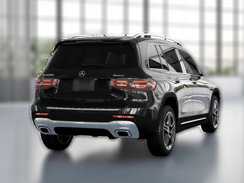 Mercedes-Benz GLB GLB 250 4MATIC SUV 2026 — side view