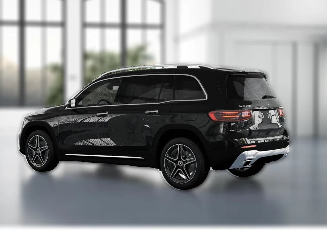 Mercedes-Benz GLB GLB 250 4MATIC SUV 2026 — side view