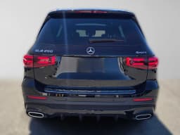 Mercedes-Benz GLB GLB 250 4MATIC SUV 2026 — side view