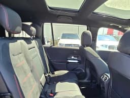 Mercedes-Benz GLB GLB 250 4MATIC SUV 2026 — side view