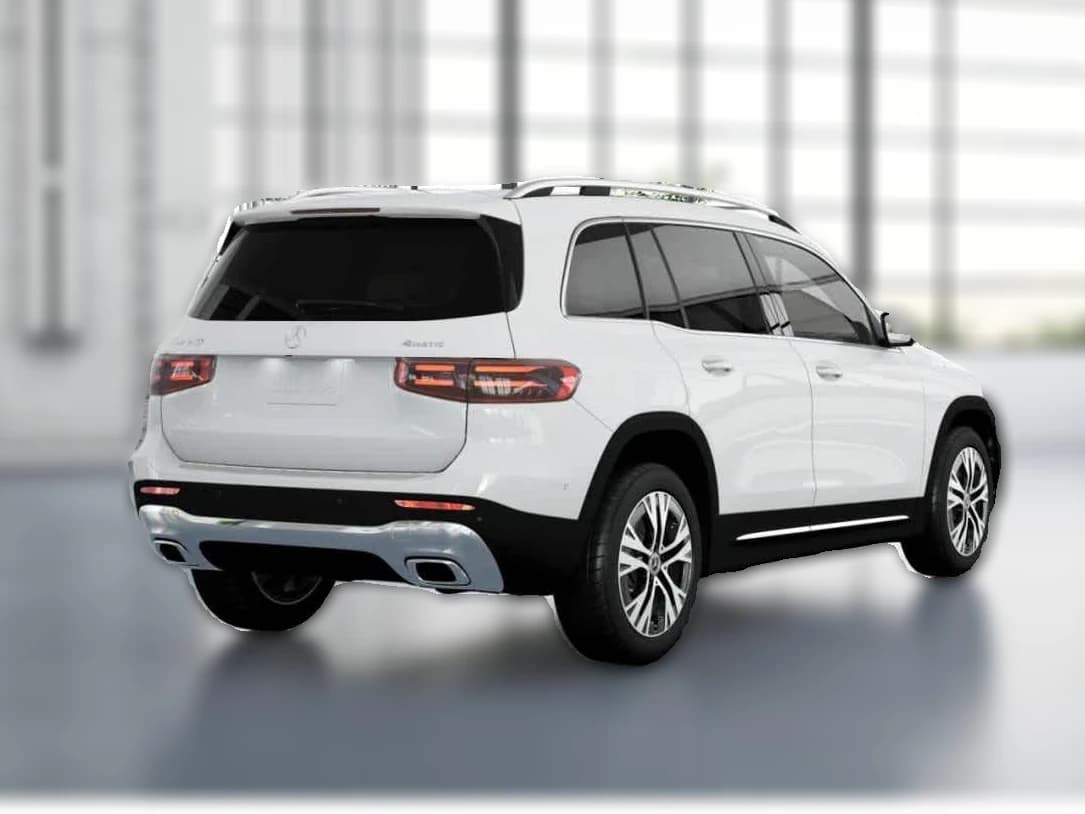 Mercedes-Benz GLB GLB 250 4MATIC SUV 2026 — side view