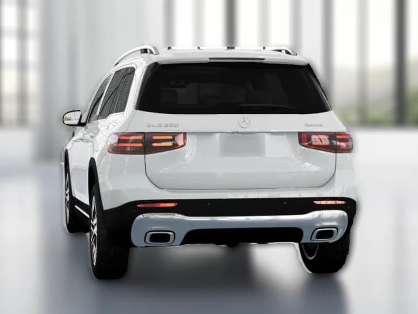 Mercedes-Benz GLB GLB 250 4MATIC SUV 2026 — side view