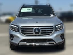 Mercedes-Benz GLB GLB 250 4MATIC SUV 2026 — side view
