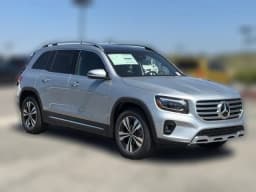 Mercedes-Benz GLB GLB 250 4MATIC SUV 2026 — side view