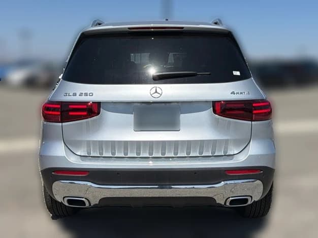 Mercedes-Benz GLB GLB 250 4MATIC SUV 2026 — side view