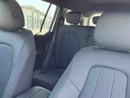 Mercedes-Benz GLB GLB 250 4MATIC SUV 2026 — side view
