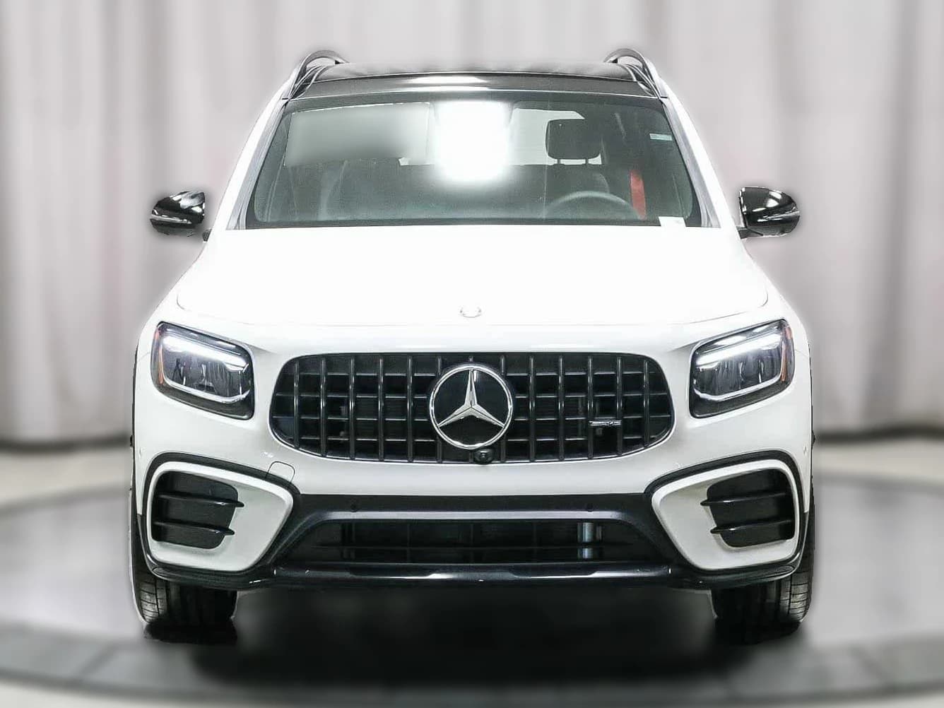 Mercedes-Benz GLB AMG GLB 35 4MATIC SUV 2026 — side view