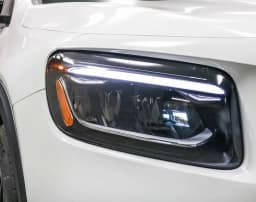 Mercedes-Benz GLB AMG GLB 35 4MATIC SUV 2026 — side view