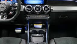 Mercedes-Benz GLB AMG GLB 35 4MATIC SUV 2026 — side view