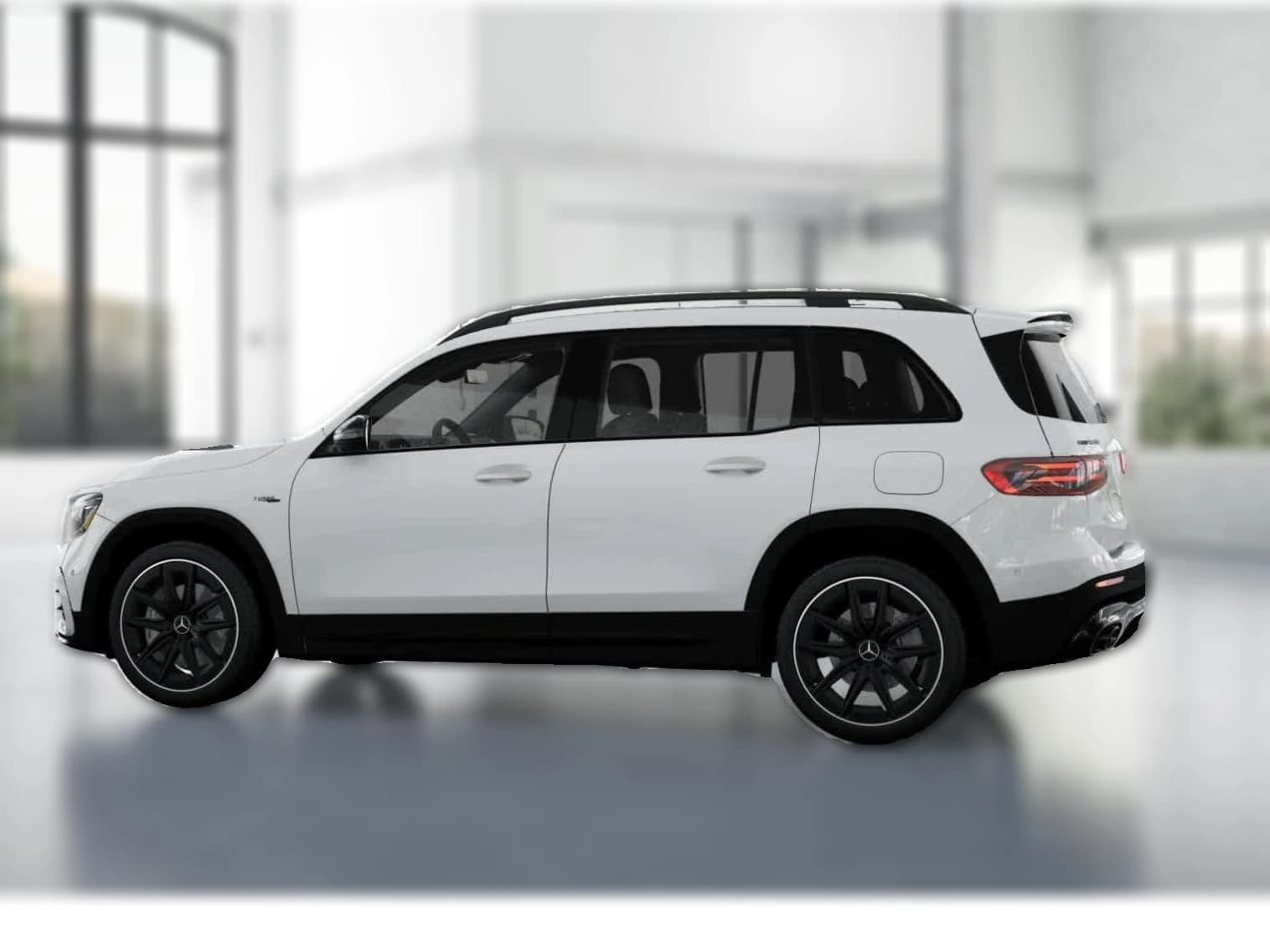Mercedes-Benz GLB AMG GLB 35 4MATIC SUV 2026 — side view