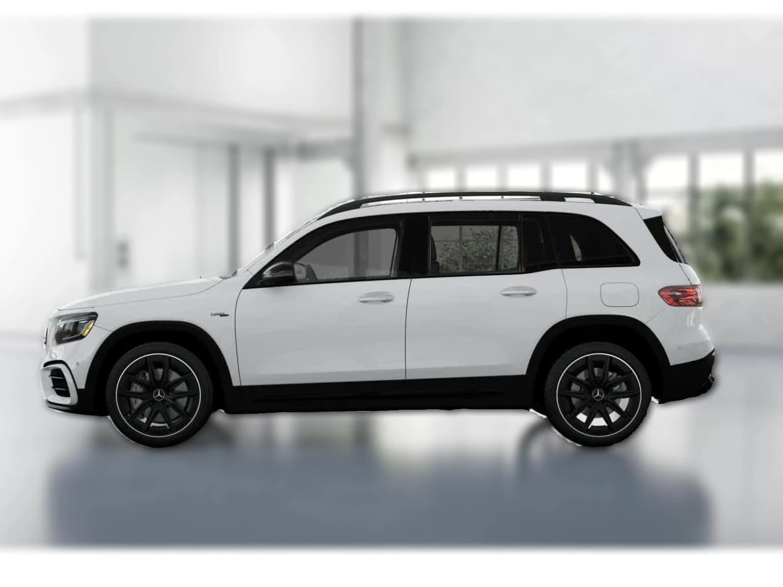 Mercedes-Benz GLB AMG GLB 35 4MATIC SUV 2026 — side view