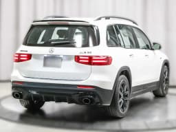 Mercedes-Benz GLB AMG GLB 35 4MATIC SUV 2026 — side view