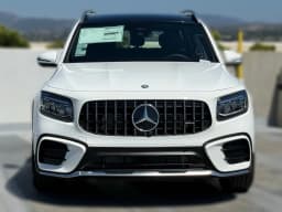 Mercedes-Benz GLB AMG GLB 35 4MATIC SUV 2026 — side view